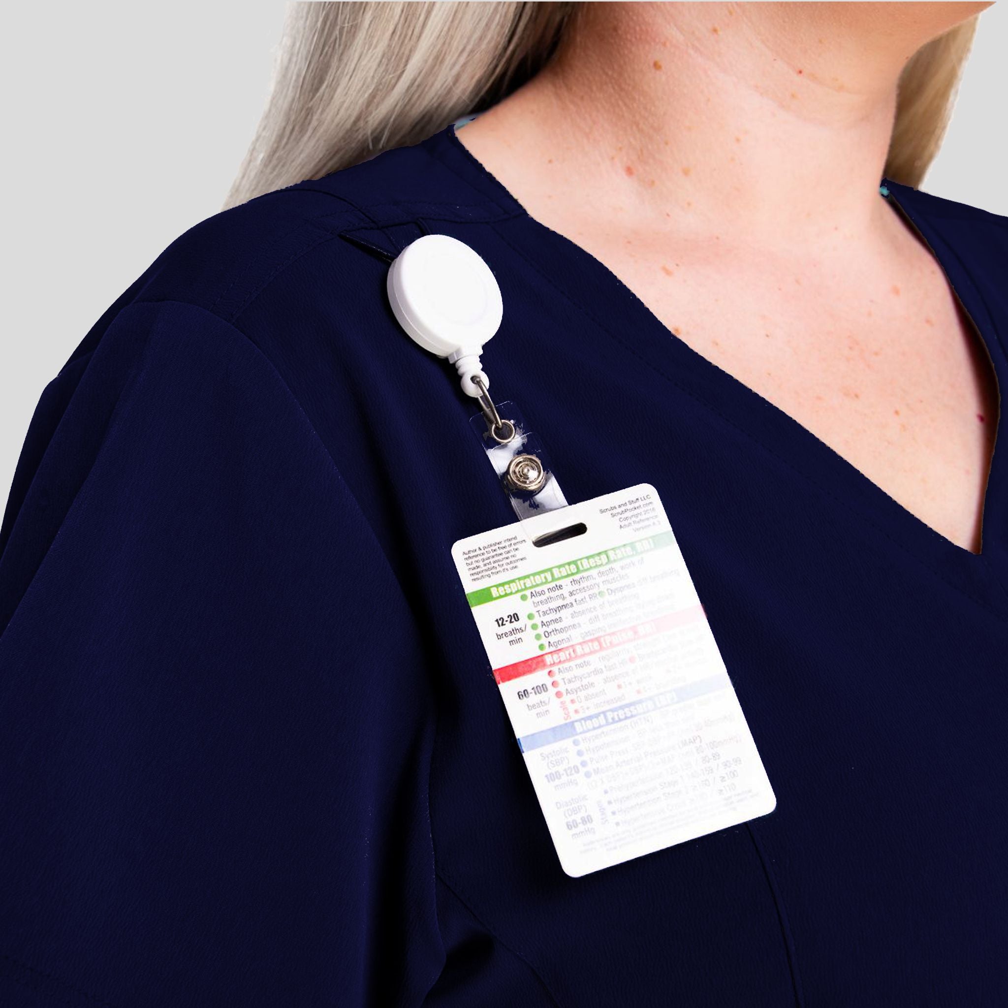 IRG_Elevate_181003_navy_detail2